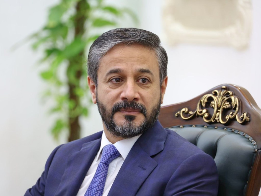    جامعة الرافدين   مدير الموقع عمار محمود ابو الشعير