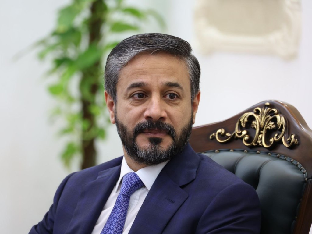    جامعة الرافدين   مدير الموقع عمار محمود ابو الشعير